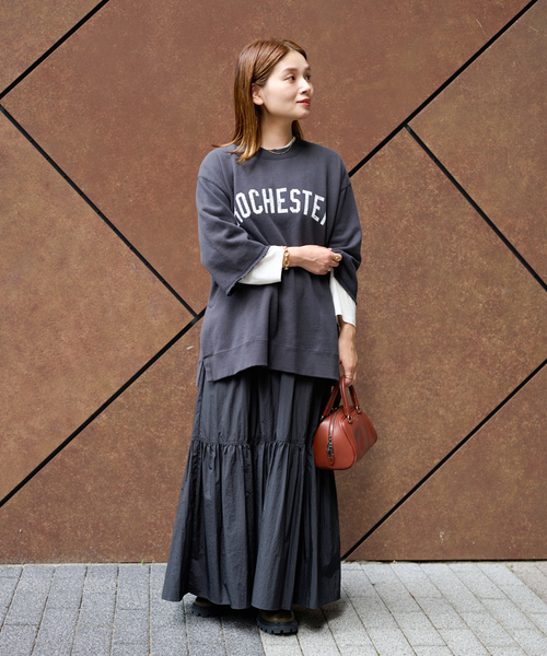 JOURNAL STANDARD（ジャーナルスタンダード）の「ROCHESTER ロゴスウェット（スウェット・レディース・ホワイト系その他2/レッド/ブラック系その他・FREE）」の4枚目の写真