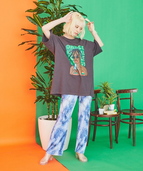 PUNYUS（プニュズ）の「DANCEHALLビッグＴシャツ（Tシャツ/カットソー・レディース・オレンジ/スミクロ/ホワイト・3/4）」の10枚目の写真