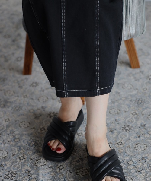 Bonjour Sagan（ボンジュールサガン）の「ステッチタイトデニムスカート（デニムスカート・レディース・ブラック/ブルー/アイボリー・FREE）」の16枚目の写真