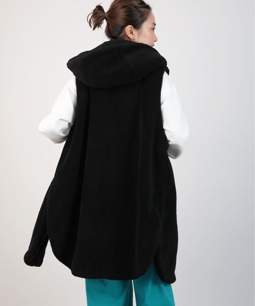 LUGIVA(ルギヴァ)の「ボアジレロングベスト(ベスト・レディース・オフホワイト/ブラック・M)」の6枚目の写真