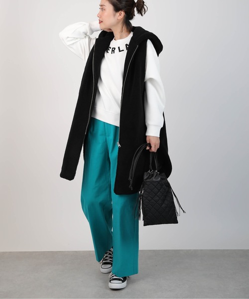 LUGIVA(ルギヴァ)の「ボアジレロングベスト(ベスト・レディース・オフホワイト/ブラック・M)」の7枚目の写真