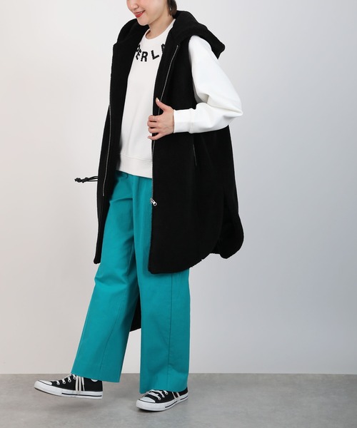 LUGIVA(ルギヴァ)の「ボアジレロングベスト(ベスト・レディース・オフホワイト/ブラック・M)」の9枚目の写真