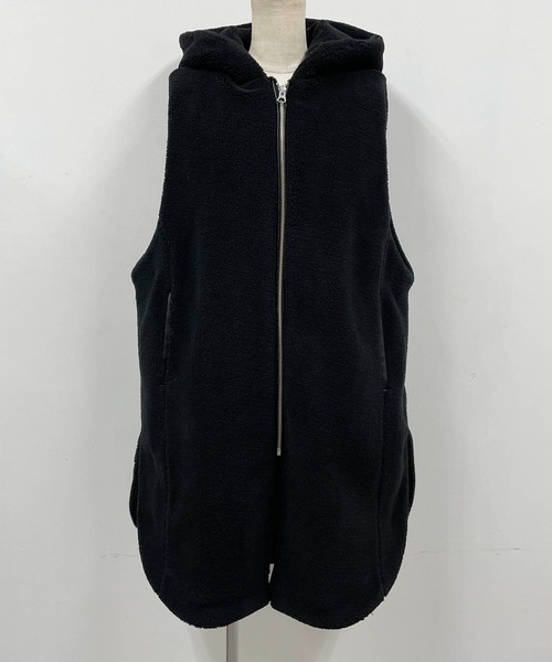 LUGIVA(ルギヴァ)の「ボアジレロングベスト(ベスト・レディース・オフホワイト/ブラック・M)」の17枚目の写真