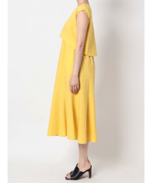 ELENDEEK（エレンディーク）の「ジャガードレイヤードライクワンピース（ワンピース・レディース・イエロー/グリーン/ブラック・01/02）」の6枚目の写真