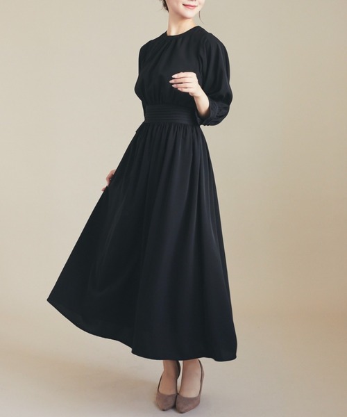 HALUHIROINE（ハルヒロイン）の「タックデザインワンピース（ドレス・レディース・ブラック/ベージュ・FREE）」の2枚目の写真