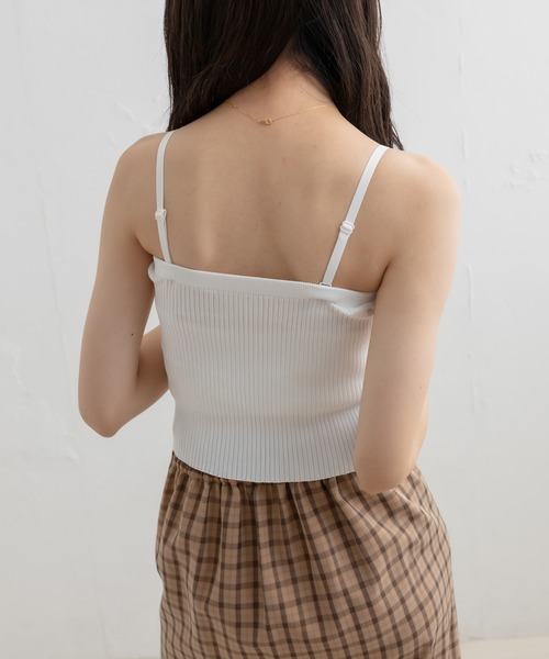 OLIVE des OLIVE（オリーブデオリーブ）の「OLニットキャミ（キャミソール・レディース・ブラック/ブラウン/オフホワイト/サックスブルー・FREE）」の6枚目の写真