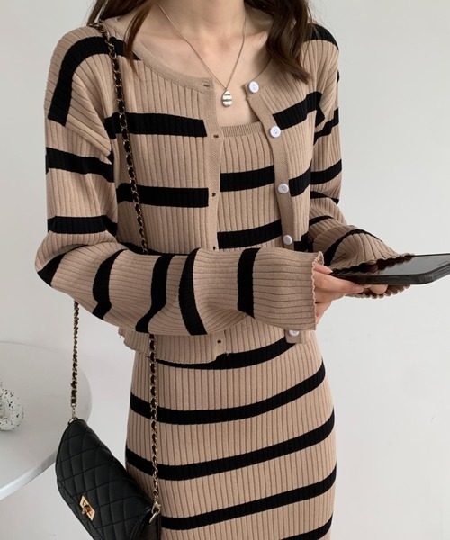 ECLIN（エクラン）の「ボーダー＆無地カーディガンセットリブニットキャミワンピース（ワンピース・レディース・ブラック/ブラック系その他/ベージュ/ベージュ系その他・FREE）」の3枚目の写真