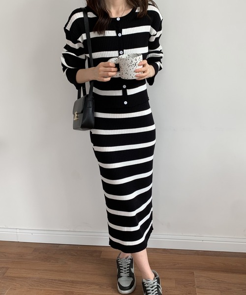 ECLIN（エクラン）の「ボーダー＆無地カーディガンセットリブニットキャミワンピース（ワンピース・レディース・ブラック/ブラック系その他/ベージュ/ベージュ系その他・FREE）」の20枚目の写真