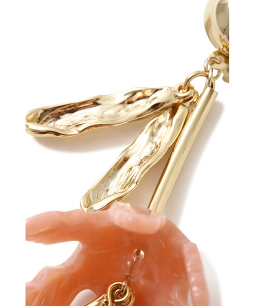 JILL STUART（ジルスチュアート）の「◆ジョーン ペタル（イヤリング・レディース・ピンク/ブラック・ﾌﾘ-）」の7枚目の写真