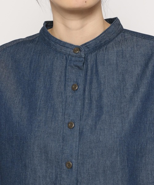 studio CLIP（スタディオクリップ）の「バックリボンデニムシャツブラウス（シャツ/ブラウス・レディース・ライトブルー/インディゴブルー・FREE/TF）」の6枚目の写真
