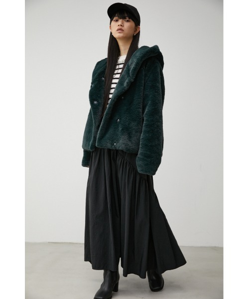 AZUL by moussy（アズールバイマウジー）の「FLUFFY HOODIE COAT/フラッフィーフーディーコート（その他アウター・レディース・ライトグレー/ベージュ/ブラック/ダークグリーン・MEDIUM/SMALL）」の16枚目の写真