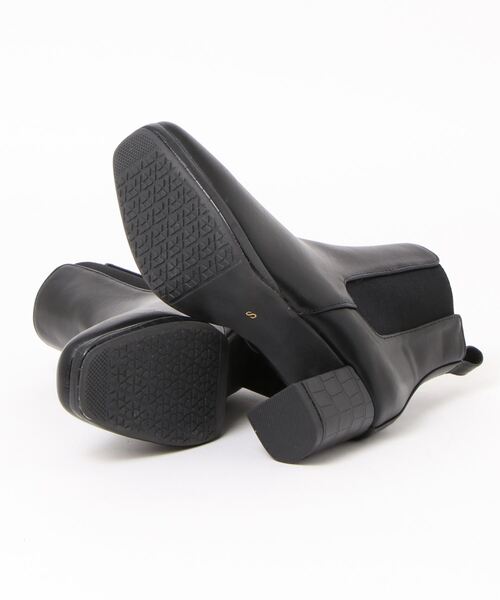 earth music&ecology Blue Label（アースミュージックアンドエコロジーブルーレーベル）の「【earth music&ecology】 クロコPUショートブーツ（ブーツ・レディース・ダークブラウン/ホワイト/ブラック/グレー・S/M/L/LL）」の6枚目の写真