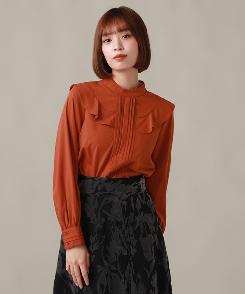 Cheek（チーク）の「ピンタックケープブラウス（シャツ/ブラウス・レディース・オフホワイト/ネイビー/オレンジ・MEDIUM）」の19枚目の写真