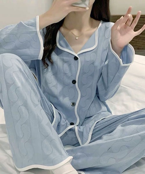 gossip!ロサンゼルス(ゴシップロサンゼルス)の「パイピングセットアップ ルームウェア 上下2点セット(ルームウェア/パジャマ・レディース・ブルー/ピンク・FREE)」の3枚目の写真
