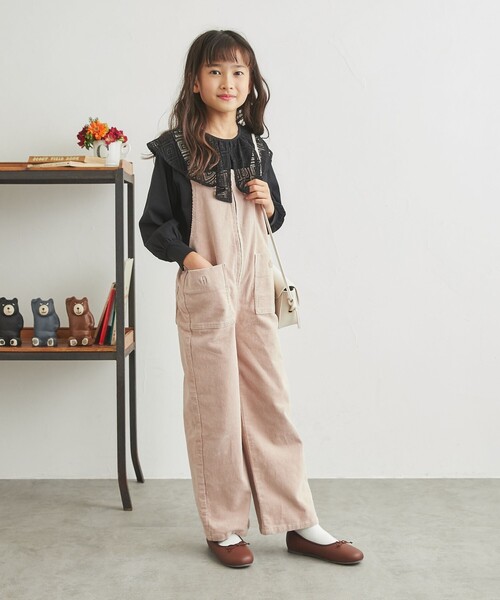 coen（コーエン）の「コーデュロイオーバーオール（サロペット/オーバーオール・キッズ・ライトピンク/ベージュ・150/110/130）」の3枚目の写真