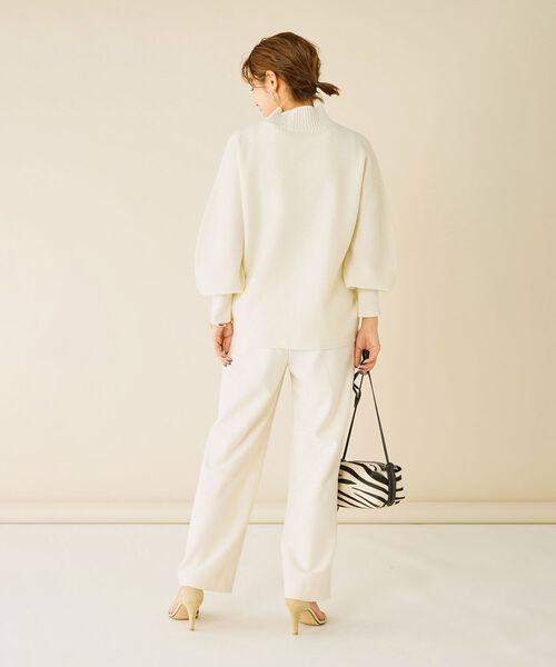 NOLLEY’S(ノーリーズ)の「CHESS 15Gハイネックプルオーバーニット(ニット/セーター・レディース・イエロー/オフホワイト/ブルー/グレイッシュベージュ・38)」の17枚目の写真