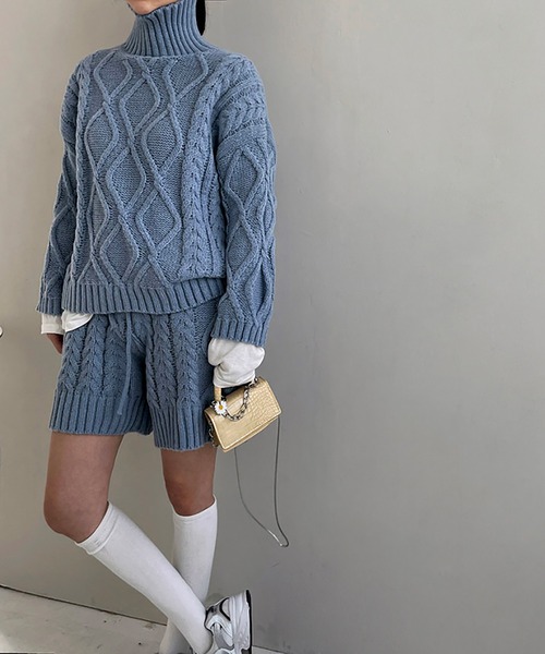 Girly Doll(ガーリードール)の「2点セットアップニット ケーブル編みニット&ショートパンツ(セットアップ・レディース・ブラック/ブルー/グレー/ブラウン/ベージュ・FREE)」の15枚目の写真