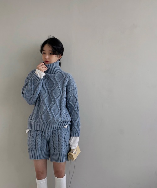 Girly Doll(ガーリードール)の「2点セットアップニット ケーブル編みニット&ショートパンツ(セットアップ・レディース・ブラック/ブルー/グレー/ブラウン/ベージュ・FREE)」の16枚目の写真