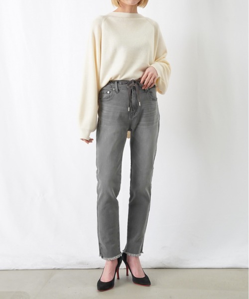 LUCA/LADY LUCK LUCA（ルカ/レディラックルカ）の「【美脚効果】LC/LLL デニムドロストサイドスリットパンツ / ストレッチテーパードスキニーデニム（デニムパンツ・レディース・グレー/インディゴブルー/ホワイト/ブラック・36/38/40）」の11枚目の写真