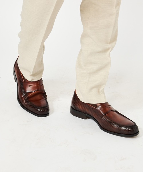 CROWDED CLOSET（クラウデッドクローゼット）の「型押しレザーコインローファー/ビジカジ兼用（ローファー・メンズ・ブラック/ブラウン・01/02/03）」の18枚目の写真