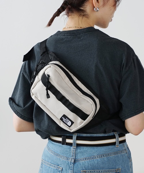 THE NORTH FACE(ザノースフェイス)の「日本未発売 THE NORTH FACE/ザ・ノースフェイス Camp Hipsack ショルダーバッグ(ボディバッグ/ウエストポーチ・メンズ・ブラック/ライトグレー・ONE SIZE)」の19枚目の写真
