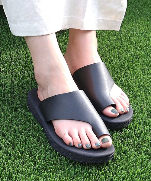 AAA+（サンエープラス）の「コンフォートフラットサンダル 華奢ストラップサンダル スライドサンダル（サンダル・レディース・ブラック系1/ブラウン系2/ダークブラウン系2/ホワイト系1/ベージュ系1/ブラック系3/ブラック系4/アイボリー系1/ダークブラウン系1/ブラック系2/アイボリー系2/ブラウン系1/ブラック系5/ホワイト系2/ブラウン系3・L/S/M/LL）」の16枚目の写真