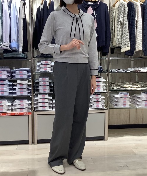 TOKYO SHIRTS（トウキョウシャツ）の「配色ボウタイ ニットプルオーバー（ニット/セーター・レディース・杢グレー/ネイビー・M/L）」の11枚目の写真