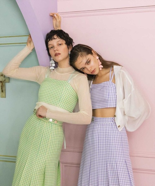 REDYAZEL（レディアゼル）の「ギンガムチェックプリーツロングスカート（スカート・レディース・グリーン/ブラック/ラベンダー・SMALL/MEDIUM）」の4枚目の写真