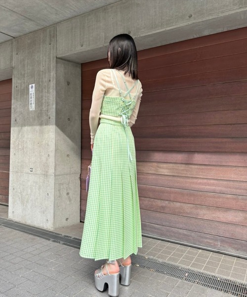 REDYAZEL（レディアゼル）の「ギンガムチェックプリーツロングスカート（スカート・レディース・グリーン/ブラック/ラベンダー・SMALL/MEDIUM）」の11枚目の写真