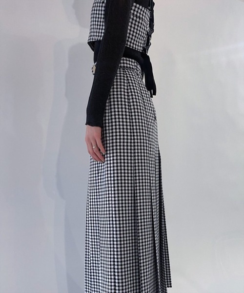 REDYAZEL（レディアゼル）の「ギンガムチェックプリーツロングスカート（スカート・レディース・グリーン/ブラック/ラベンダー・SMALL/MEDIUM）」の15枚目の写真