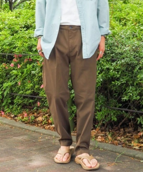 PLUS ONE(プラスワン)の「【接触冷感】【PLUS ONE】サラサラスリムトラウザー / 吸水速乾(スラックス・メンズ・ブラック/ベージュ/ネイビー/オリーブ/ブラック×グレー・S/M/L/XL)」の1枚目の写真