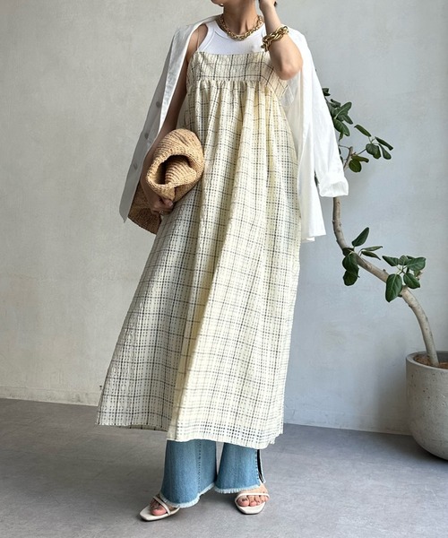 DouDou(ドゥドゥ)の「【WEB限定】シアーチェックビスチェキャミワンピース(ワンピース・レディース・アイボリー/ブラック・FREE)」の2枚目の写真