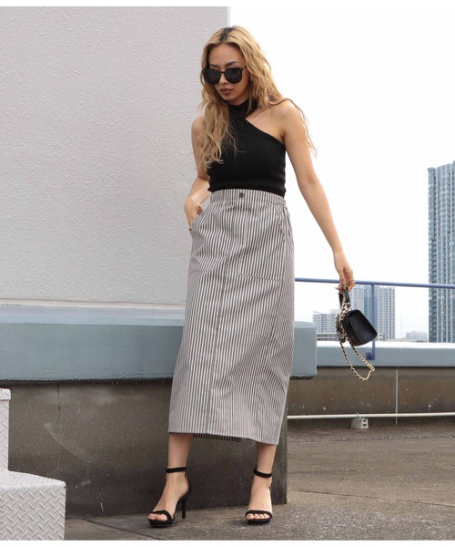 LATINA（ラティーナ）の「ストライプロングスカート（スカート・レディース・ブラック×ホワイト・FREE）」の6枚目の写真