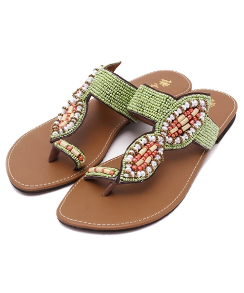 チャイハネ（チャイハネ）の「【チャイハネ】リーフビーズトングサンダル（サンダル・レディース・ブラウン/ブラック・FREE）」の9枚目の写真