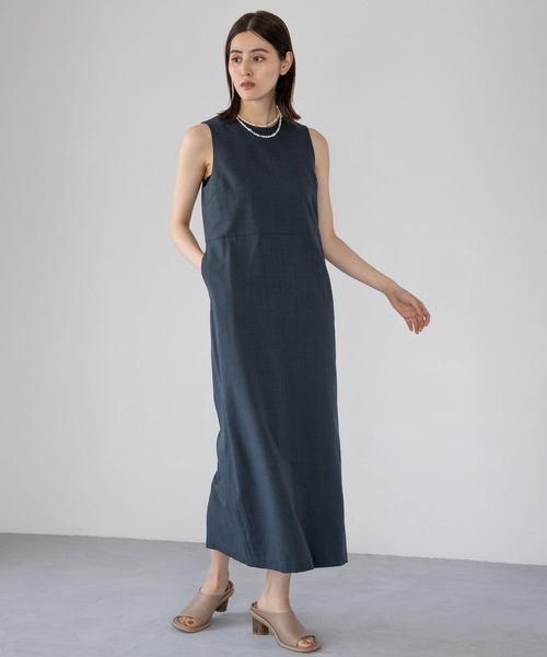 LEPSIM（レプシィム）の「スクエアヒールサンダル【jours heureux】　961047（サンダル・レディース・オフホワイト/ブラック/ライトベージュ・MEDIUM/LARGE）」の15枚目の写真