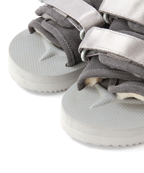 Ray BEAMS（レイビームス）の「SUICOKE×Ray BEAMS / 別注 MOTO-ビブラムソール（サンダル・レディース・グレー/ネイビー・5/6/7）」の12枚目の写真