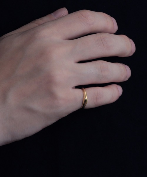 YArKA（ヤーカ）の「【YArKA/ヤーカ】little nuance signet design ring [hanc] / ニュアンスミニシグネットリング（リング・メンズ・シルバー/ゴールド・#5/#7/#9/#13/#17/#19/#11/#15/#21/#3）」の12枚目の写真