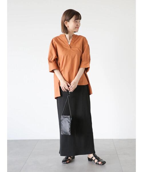 Lugnoncure（ルノンキュール）の「タイプライタースキッパーシャツ（シャツ/ブラウス・レディース・ブラック/オフホワイト/キャメル・F）」の7枚目の写真