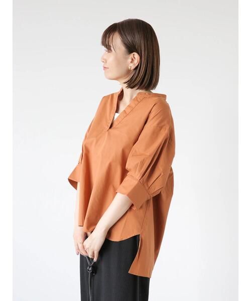 Lugnoncure（ルノンキュール）の「タイプライタースキッパーシャツ（シャツ/ブラウス・レディース・ブラック/オフホワイト/キャメル・F）」の8枚目の写真