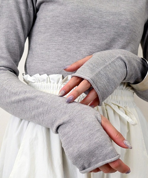 STYLEBLOCK（スタイルブロック）の「フィンガーホールタートルネックニット（ニット/セーター・レディース・オレンジ/ブラウン/グレー/オフホワイト/ホワイト系その他/ブラック/ブルー/ライム/レッド・M）」の14枚目の写真