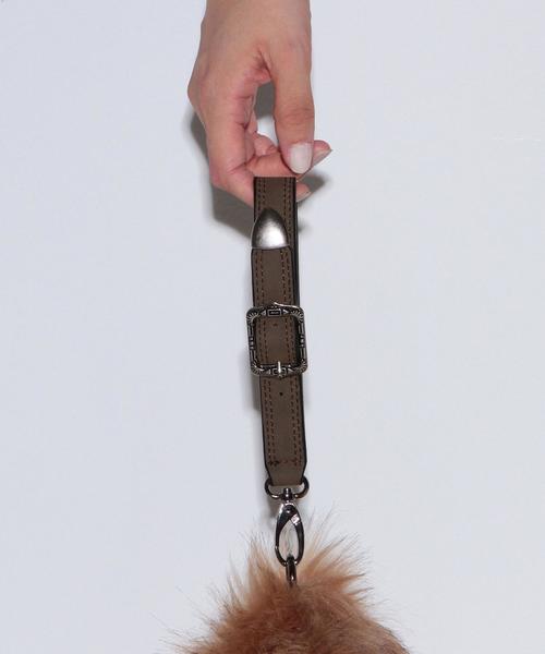 Another Edition(アナザーエディション)の「フェイクファークラッチバッグ/ AE FakeFUR CLT(クラッチバッグ・レディース・ベージュ/ロイヤルブルー・フリー)」の10枚目の写真