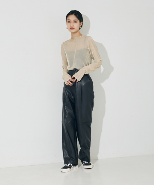 NOMINE（ノミネ）の「シアーラメメロウ2WAYプルオーバー（Tシャツ/カットソー・レディース・ブラック/ゴールド/グレイッシュベージュ/ベージュ・フリー）」の5枚目の写真