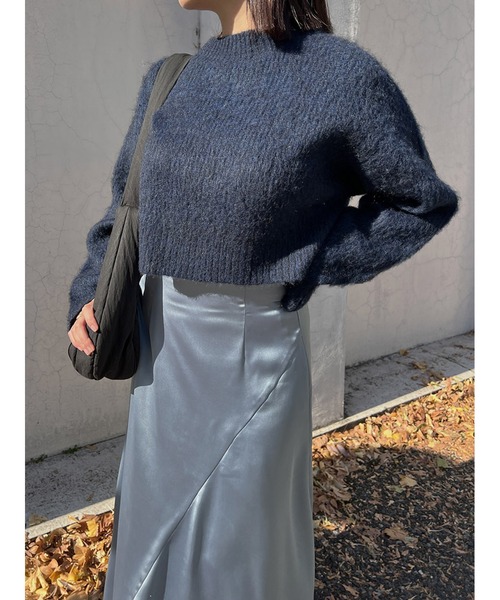 Stylevoice for xxx(スタイルヴォイスフォー)の「ナローシルエットサテンスカート(スカート・レディース・オフホワイト/ブルー/ブラウン・FREE)」の20枚目の写真