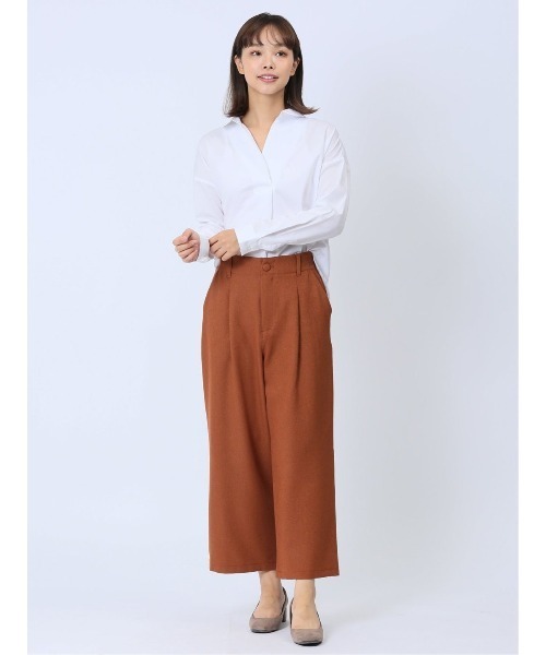 m.f.editorial(エムエフエディトリアル)の「【WEB限定販売】m.f.エディトリアル レディース 形態安定 スキッパープルオーバー長袖ブラウス(ビジネスシャツ・レディース・ホワイト/ネイビー・S/LARGE/MEDIUM)」の1枚目の写真