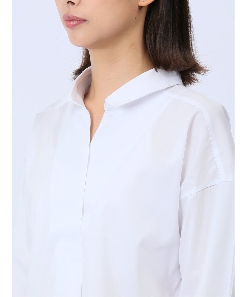 m.f.editorial(エムエフエディトリアル)の「【WEB限定販売】m.f.エディトリアル レディース 形態安定 スキッパープルオーバー長袖ブラウス(ビジネスシャツ・レディース・ホワイト/ネイビー・S/LARGE/MEDIUM)」の8枚目の写真