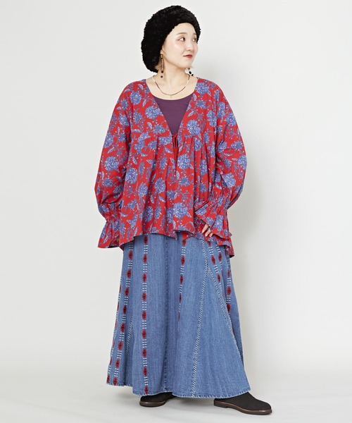 チャイハネ（チャイハネ）の「【チャイハネ】ソンデニ刺繍スカート（デニムスカート・レディース・ライトブルー/ダークブルー・FREE）」の3枚目の写真