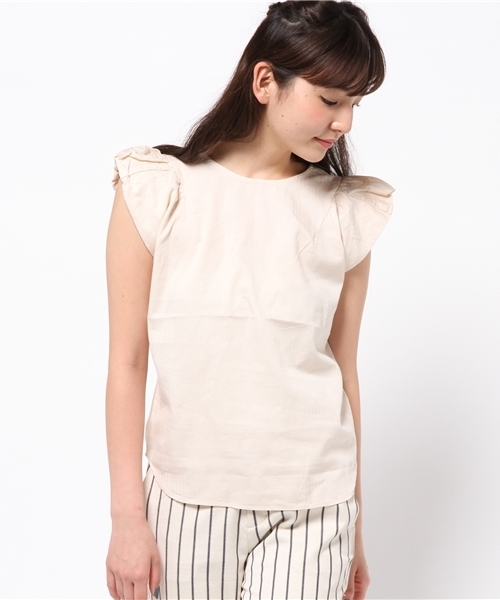 Kastane（カスタネ）の「【Kastane】袖ギャザーブラウス（シャツ/ブラウス・レディース・カーキ/レッド/ブラック/アイボリー・FREE）」の19枚目の写真