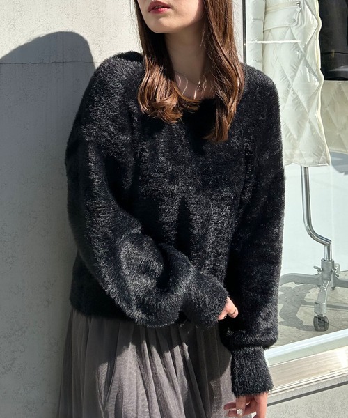 INGNI(イング)の「Backリボンフェザーヤーンニット(ニット/セーター・レディース・ライトグレー/ピンク/ブラック/オフホワイト・M)」の3枚目の写真