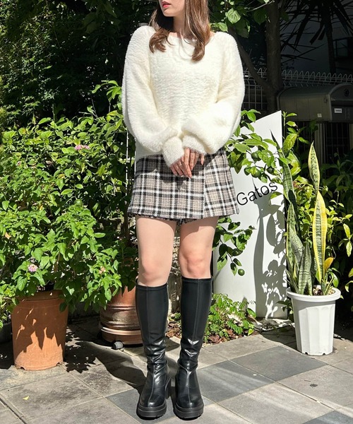INGNI(イング)の「Backリボンフェザーヤーンニット(ニット/セーター・レディース・ライトグレー/ピンク/ブラック/オフホワイト・M)」の9枚目の写真