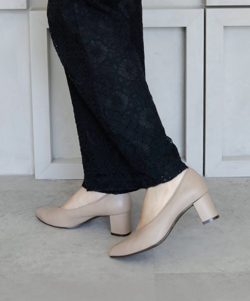 晴雨兼用 アーモンドトゥ Vカット ストレッチパンプス【日本製】（パンプス）｜chocolates（チョコラテス）